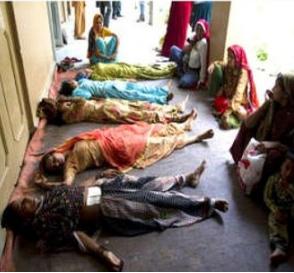 Oběti hromadné sterilizace v Indii. Foto: Twitter